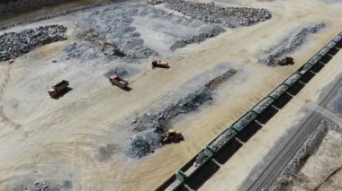 Operasyon bir endüstriyel demir cevheri ocağı, 4kair video süreci