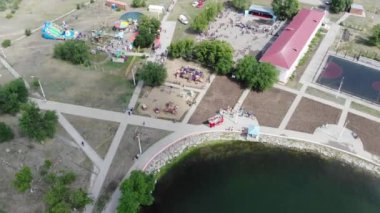 4 k güzel hava manzara şehir parkı açık zümrüt Gölü