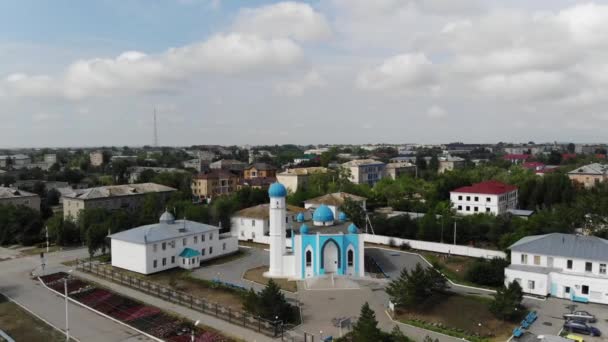 4k Vista aérea de uma mesquita muçulmana. Arquitetura. Religião — Vídeo de Stock