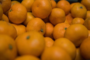 Meyve arka plan. Küçük olgun portakal mandalina. Vitamin kompleksi