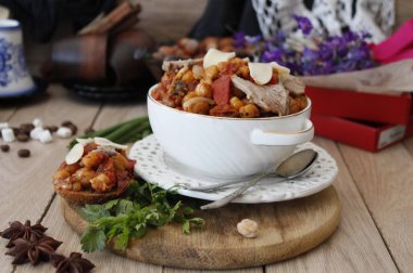 Kırbaç etli domates peynir