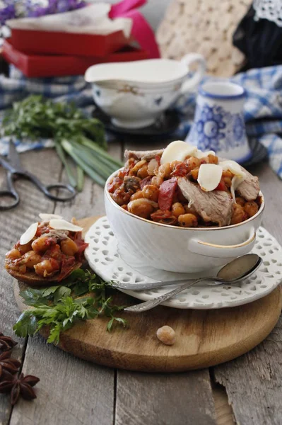 Kırbaç etli domates peynir