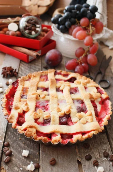 Homemade Plum Pie Tart — Stock Photo, Image