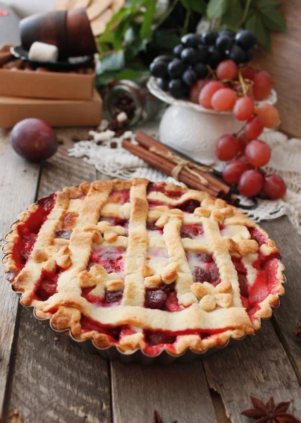 Homemade Plum Pie Tart — Stock Photo, Image