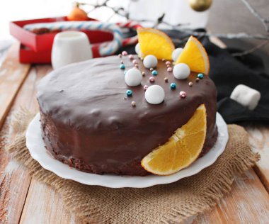 Çikolatalı kek. Bir dilim çikolatalı kek. Seçici odak stok fotoğrafı