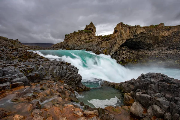 Ijslandse Waterval Ijslandse Natuurlijke Landschap Beroemde Bezienswaardigheden Attracties Ijslandse Natuurlijke — Stockfoto