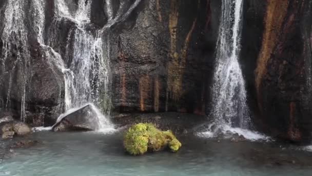 Водоспад Горах Повільному Русі Високошвидкісна Котушка Повільний Рух Ляльковий Постріл — стокове відео