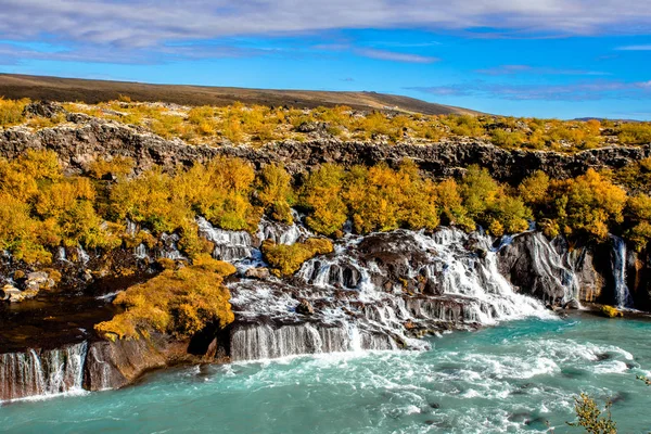 Piękny Słoneczny Widok Wodospadu Jeden Najsłynniejszych Wodospadów Islandii — Zdjęcie stockowe