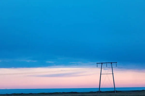 Linhas Energia Contra Céu Azul — Fotografia de Stock