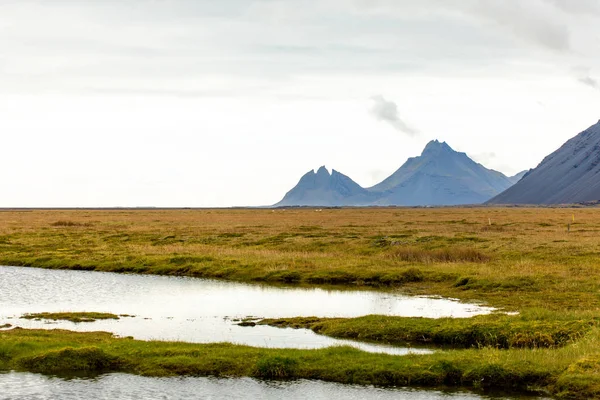 アイスランド 島の自然観と美しい夏の風景 — ストック写真