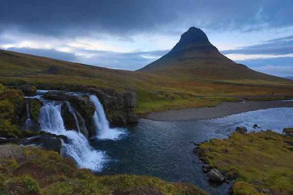 Islandia Hermosos Paisajes Verano Con Vistas Montaña Kirkyufetl — Foto de Stock