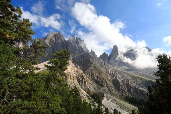 Góry Lecie Górski Krajobraz Alpach Podróże Włoszech — Zdjęcie stockowe