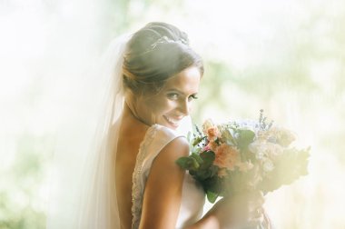 çok güzel bir sabah gelini düğünden önce