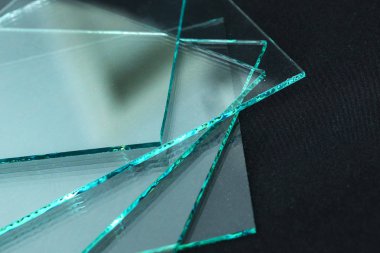 Sayfa boyutuna kesme temperli açık float cam paneller üretim fabrikası