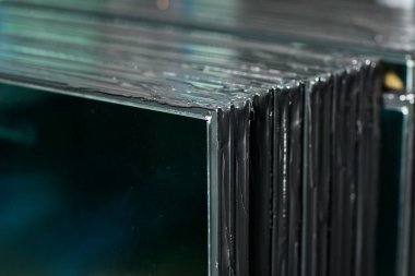 Float Cam İmalatı. Temperli çift camlı mühürlü üniteler