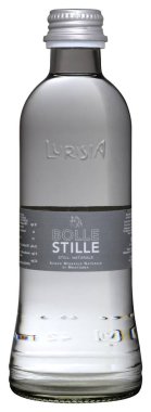 Venedik - Temmuz 2018. Şişe su Lurisia Stille hala 33cl.