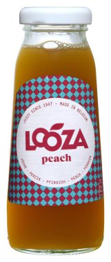 Venedik - Temmuz 2018. Şişe meyve suyu Looza şeftali 20cl.