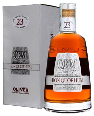 Venedik - Ağustos 2018. ROM Quorhum 23 yaşında 70cl, % 40 şişe Vol.