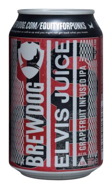 Venedik, İtalya - Eylül 2020 'de. Bir kutu İngiliz birası Bira Köpeği Elvis Juice 33cl,% 6,5 Vol.