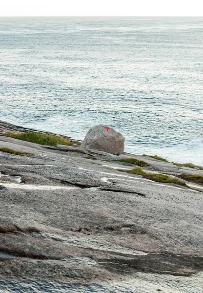 Kırmızı Işaretler Turist Rotasında Mageroya Adası Norveç — Stok fotoğraf