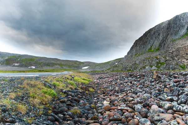 Falésias Rochosas Costa Mar Barents Parque Nacional Varangerhalvoya Península Varanger — Fotografia de Stock