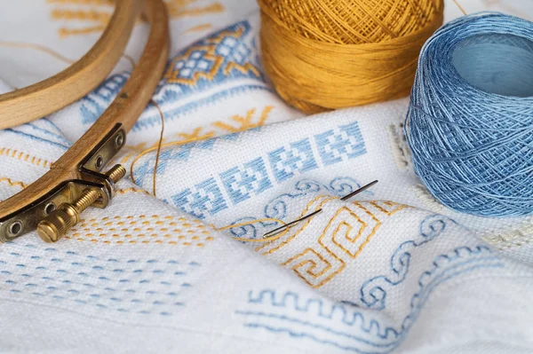 Farklı teknikler tarafından el nakış parçası