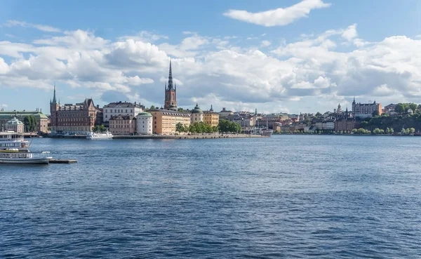 Cityscape de Gamla stan, a cidade velha em Estocolmo, Suécia — Fotografia de Stock