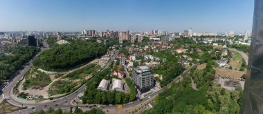 Yüksek bakış açısı ile Kiev şehir manzarası