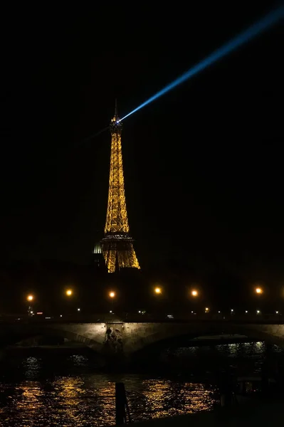 Parigi, Francia - 25 agosto 2017: Veduta della Torre Eiffel — Foto Stock