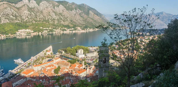 Gereja Our Lady of Remedy and Bay of Kotor, Montenegro — Stok Foto