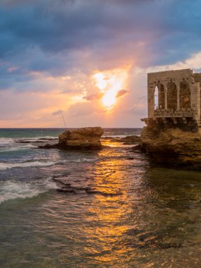 Batroun'da gün batımı, Lübnan