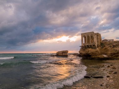 Batroun'da gün batımı, Lübnan