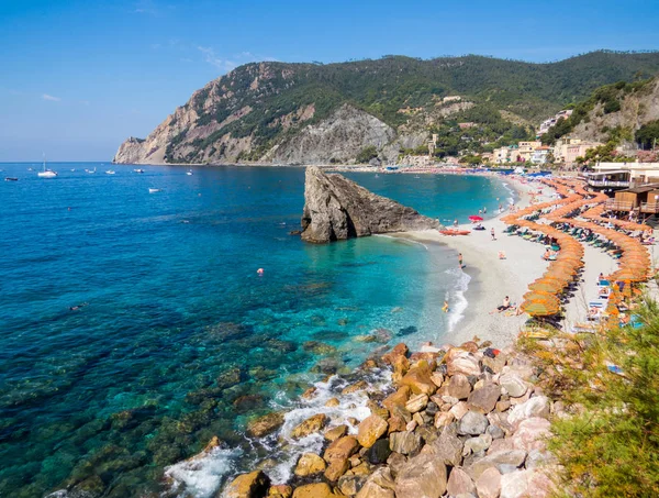 Beach Monterosso, Cinque Terre, İtalya 