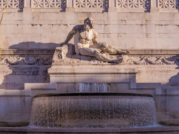 Fontana Del Tirreno Roma Altare Della Patria Vatan Sunağı Vittoriano — Stok fotoğraf