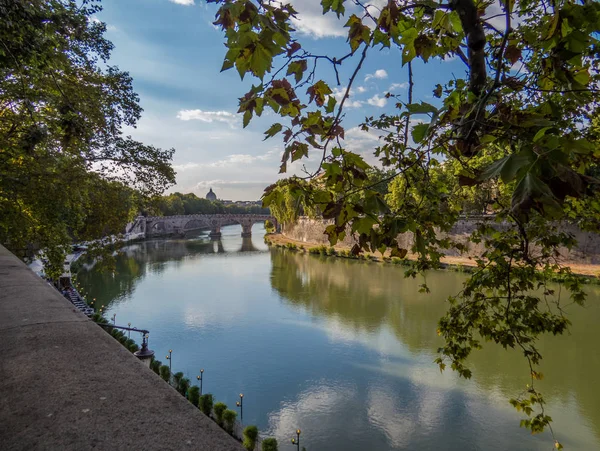 River Tiber Róma Olaszország — Stock Fotó