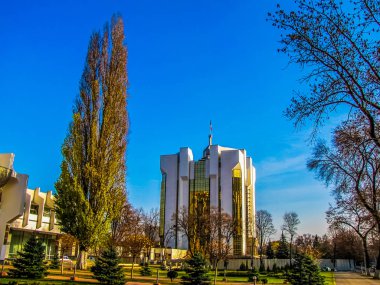 Chisinau, Moldova'daki Başkanlık Sarayı'nın görünümü
