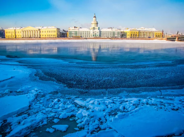 Зима в Санкт-Петербурге, Россия — стоковое фото