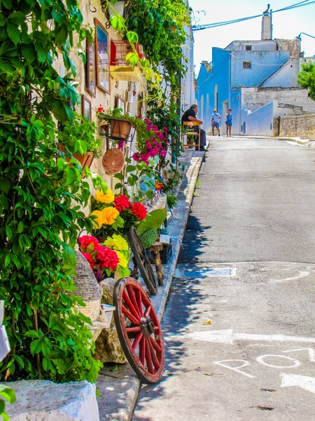 Malownicza ulica w Alberobello, Włochy — Zdjęcie stockowe