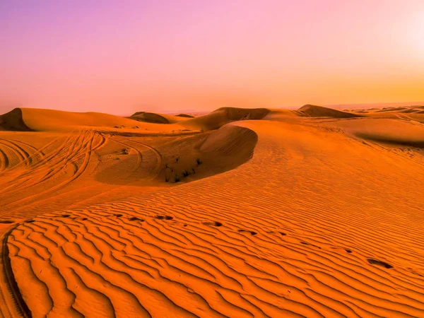 Чарівний захід сонця в пустелі — стокове фото