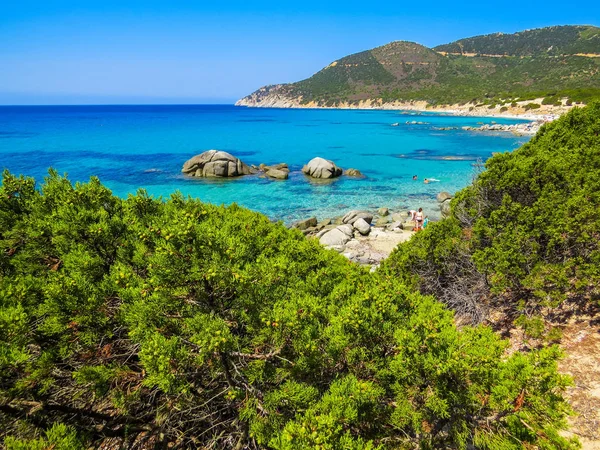Úžasná pláž v Costa Rei, Sardinie, Itálie — Stock fotografie