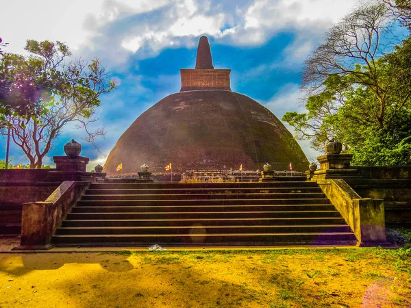 Jetavanaramaya Stupa in Anuradhapura, Sri Lanka — Stock Photo, Image