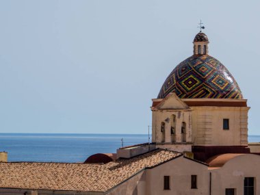 Alghero,Sardunya, İtalya'daki St. Michel Kilisesi (İtalyanca: Chiesa di San Michele)