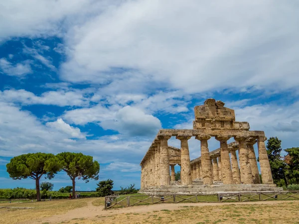 アテナ神殿、パエストゥム、イタリア — ストック写真