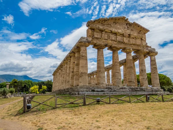 Templo de Atenea, Paestum, Italia — Foto de Stock