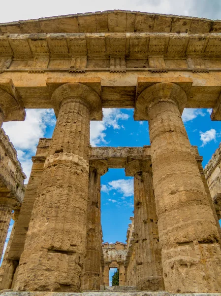 Archeologická lokalita v Paestum, Itálie — Stock fotografie