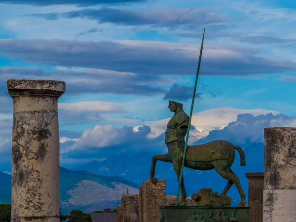 Pompeii Centaur heykeli, İtalya — Stok fotoğraf