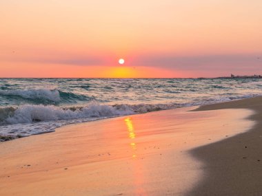 Ugento, İtalya'da büyülü gün batımı 