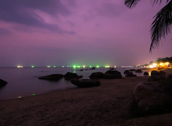 Long Beach by night. In Phu Quoc, Vietnam — Stock Photo, Image