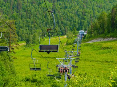 Listvyanka, Rusya - 15 Haziran 2018: Teleferik Görünümü. 