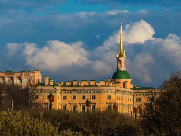 St michael 's castle, St. petersburg, russland — Stockfoto